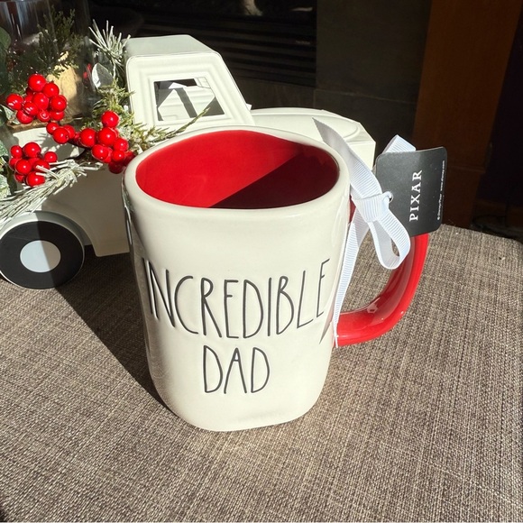 NEW 2 SIDED DISNEY/Pixar/Rae Dunn “INCREDIBLE DAD” The Incredibles Coffee Mug - Picture 4 of 9